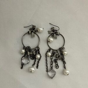 Elegant Silver and Pearl Dangle Earrings